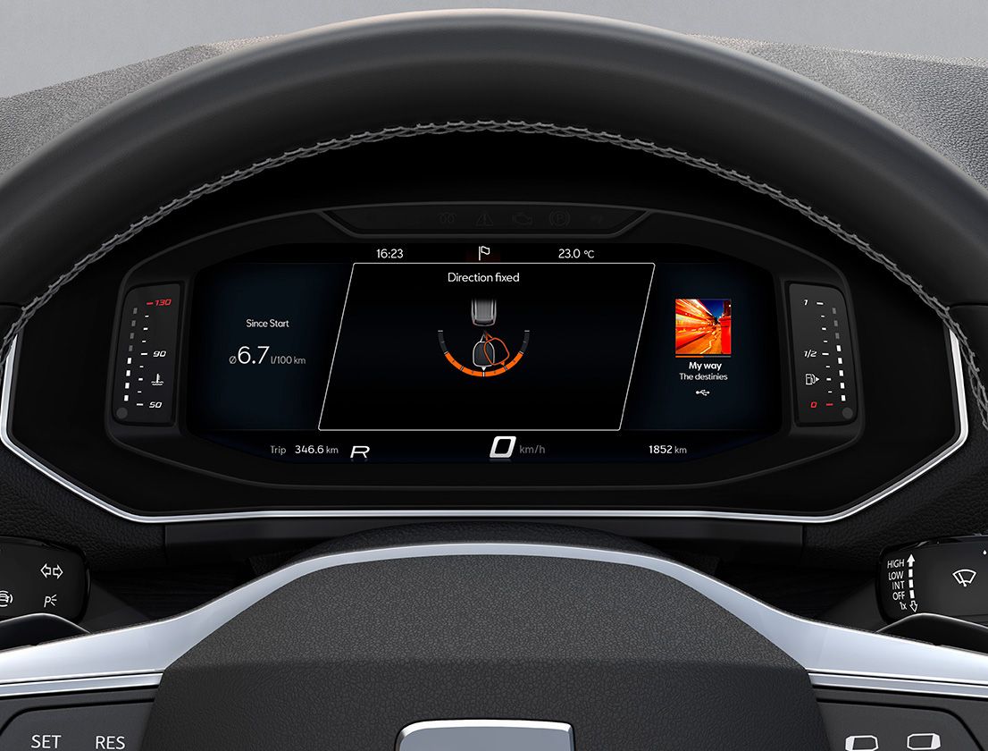 The new SEAT Tarraco XPERIENCE digital display and steering wheel